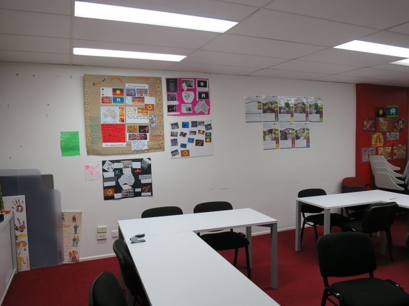 1/6 Vanessa Boulevard, Springwood QLD 4127