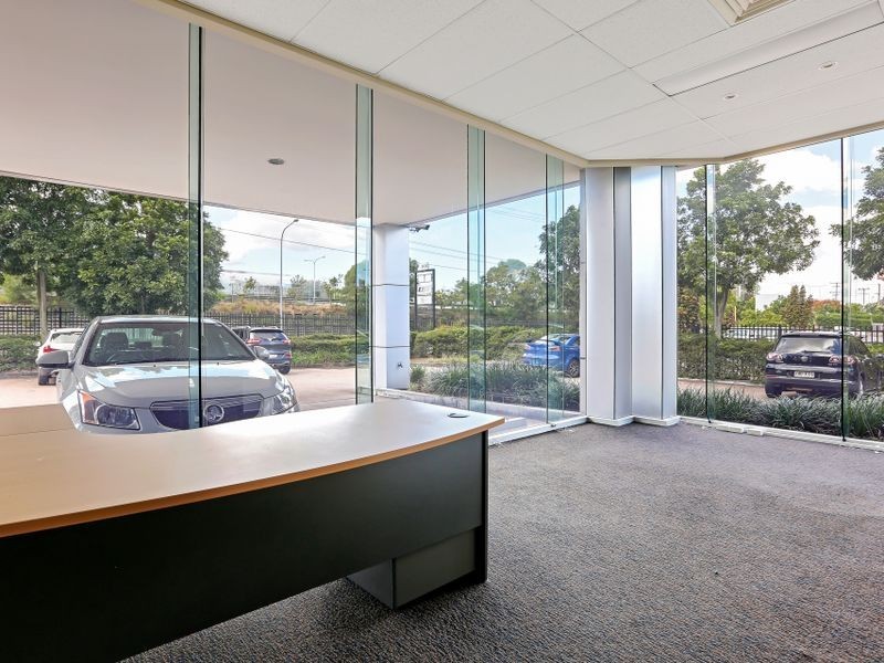 Suite 2 & 3/3431 Pacific Highway, Springwood QLD 4127