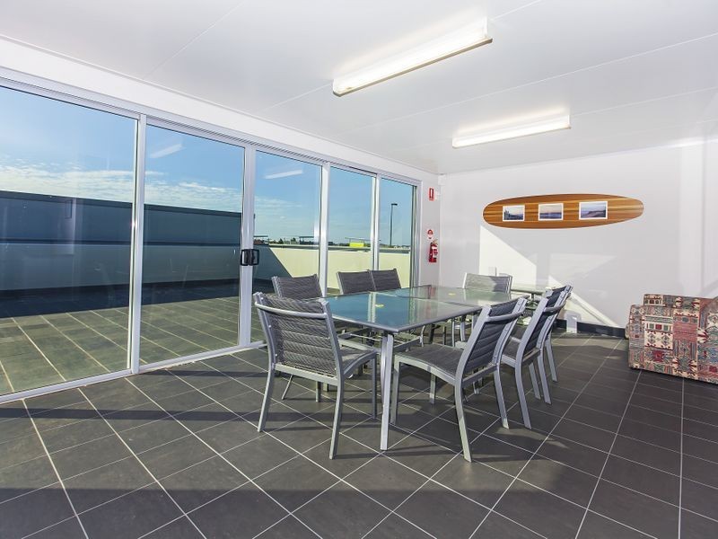 18 Flinders Parade, North Lakes QLD 4509