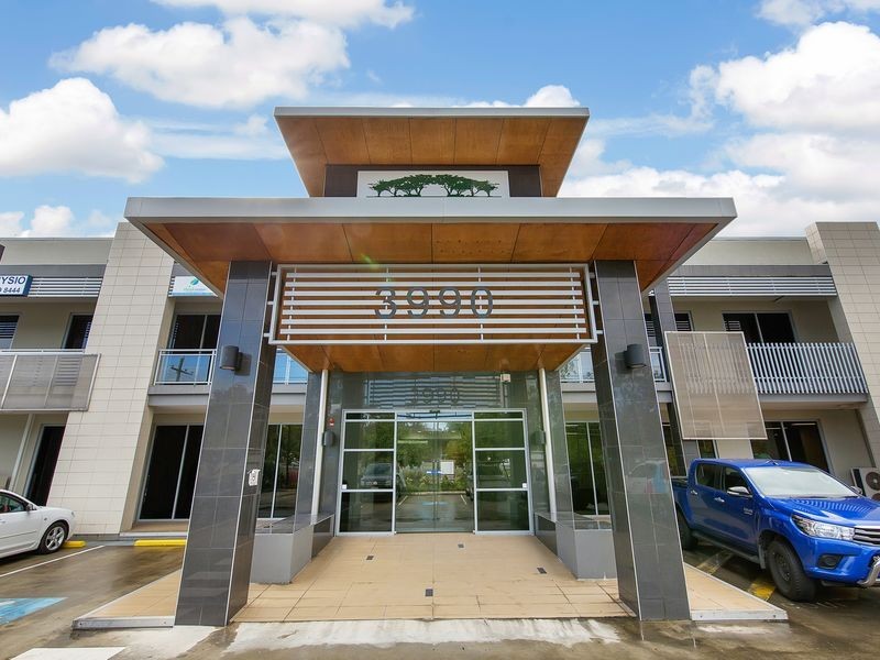 10/3990 Pacific Highway, Loganholme QLD 4129