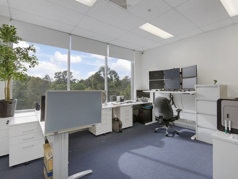 10/3990 Pacific Highway, Loganholme QLD 4129