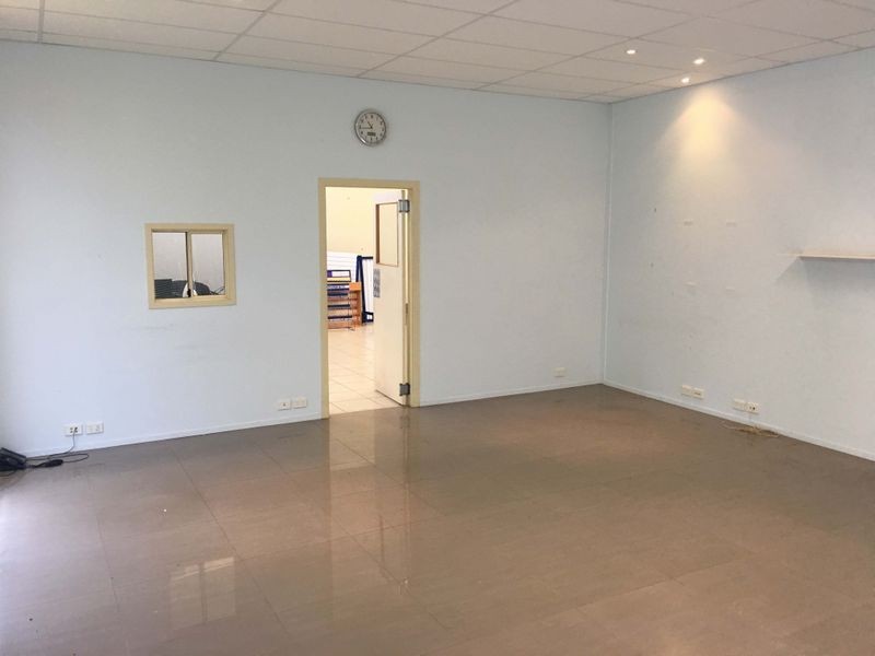 1/15 Corporate Place, Hillcrest QLD 4118