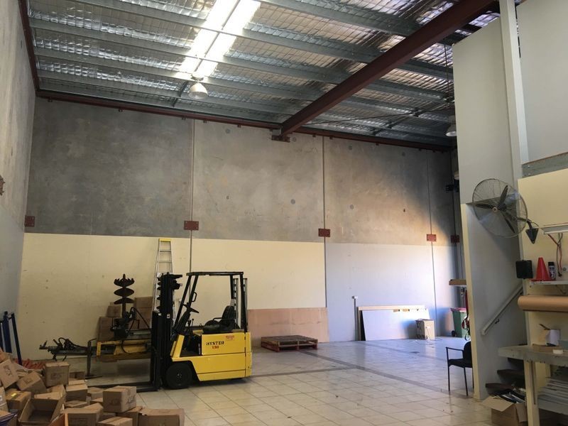 1/15 Corporate Place, Hillcrest QLD 4118