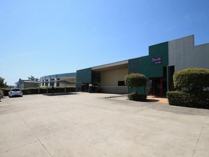 1 & 2/52 Overlord Place, Acacia Ridge QLD 4110