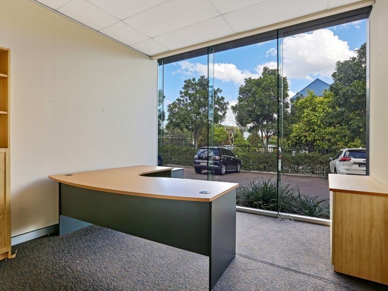 Suite 2/3431 Pacific Highway, Springwood QLD 4127