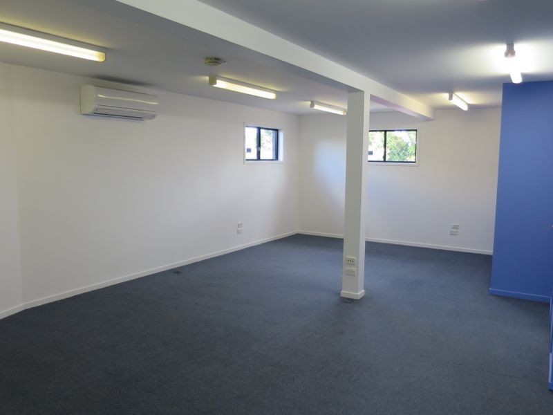 2/1 Laurinda Street, Springwood QLD 4127