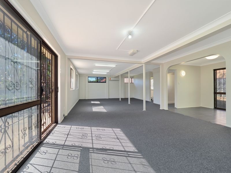 1 Briggs Road, Springwood QLD 4127