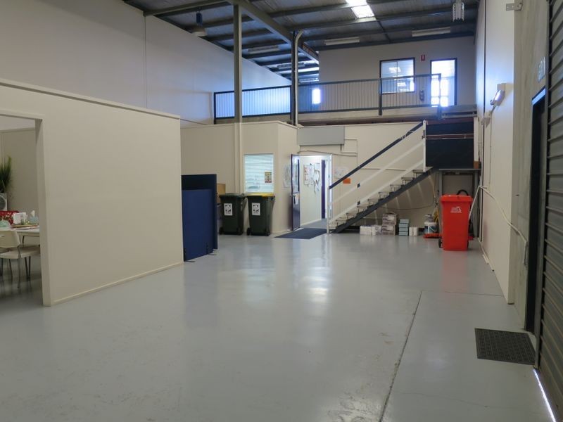 4/11 Lensworth Street, Coopers Plains QLD 4108