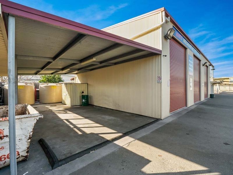 730 Boundary Road, Coopers Plains QLD 4108