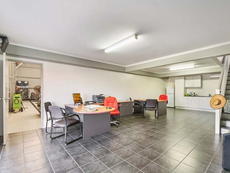 730 Boundary Road, Coopers Plains QLD 4108