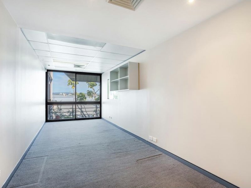 19/42 Bundall Road, Bundall QLD 4217