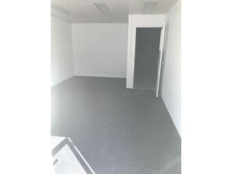 1/10 Maiella Street, Stapylton QLD 4207