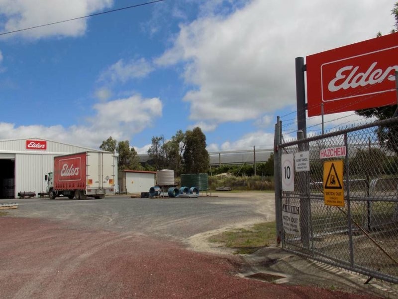 25752 New England Highway, Stanthorpe QLD 4380