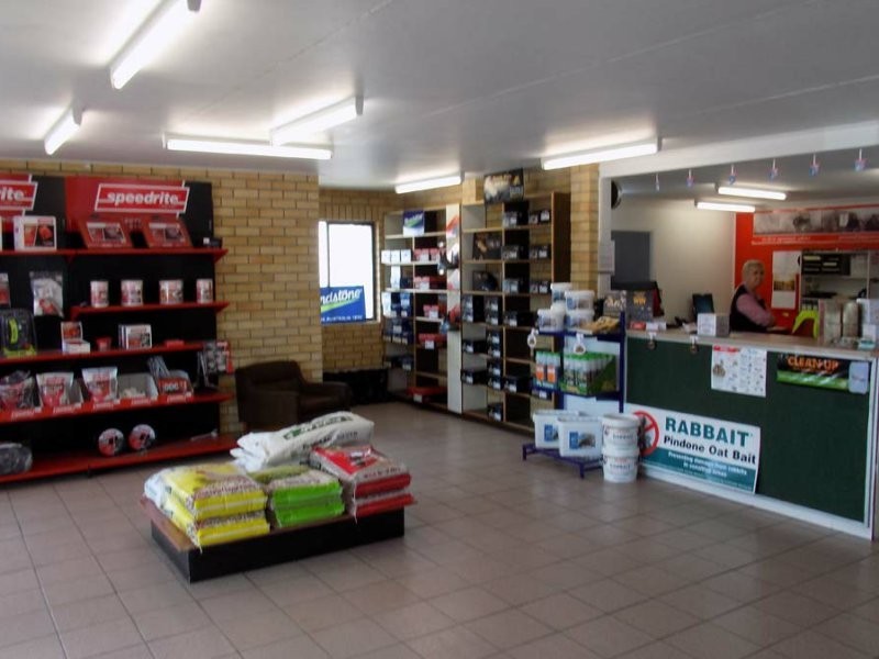 25752 New England Highway, Stanthorpe QLD 4380