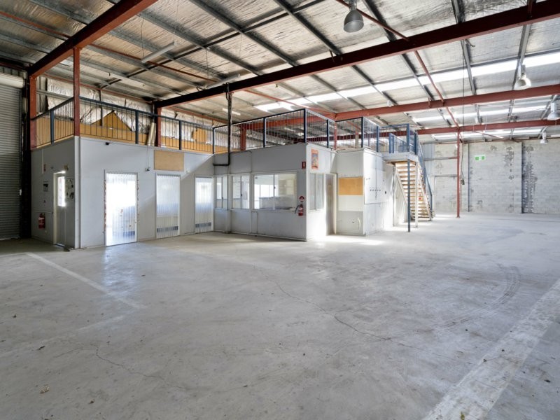 99 Harburg Drive, Beenleigh QLD 4207