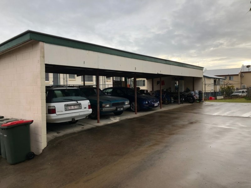 65 Tank Street, West Gladstone QLD 4680