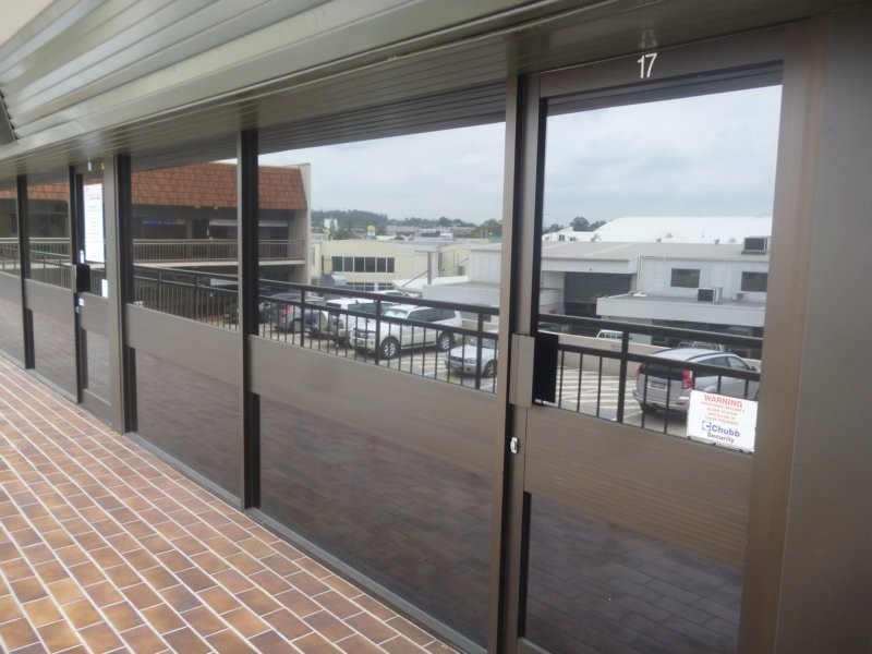 17 & 18/8 Dennis Road, Springwood QLD 4127