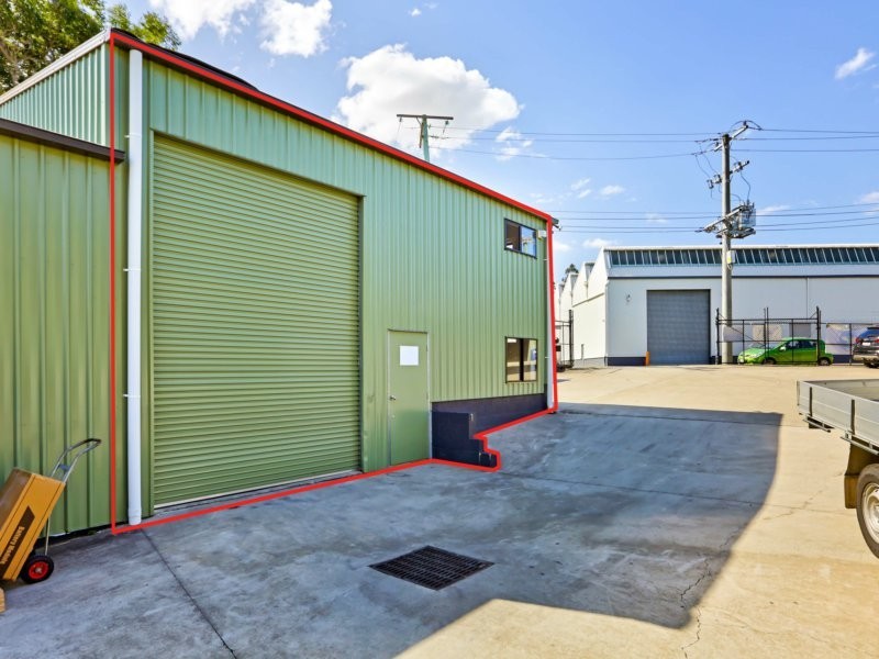 Warehouse 1/18 Chrome Street, Salisbury QLD 4107