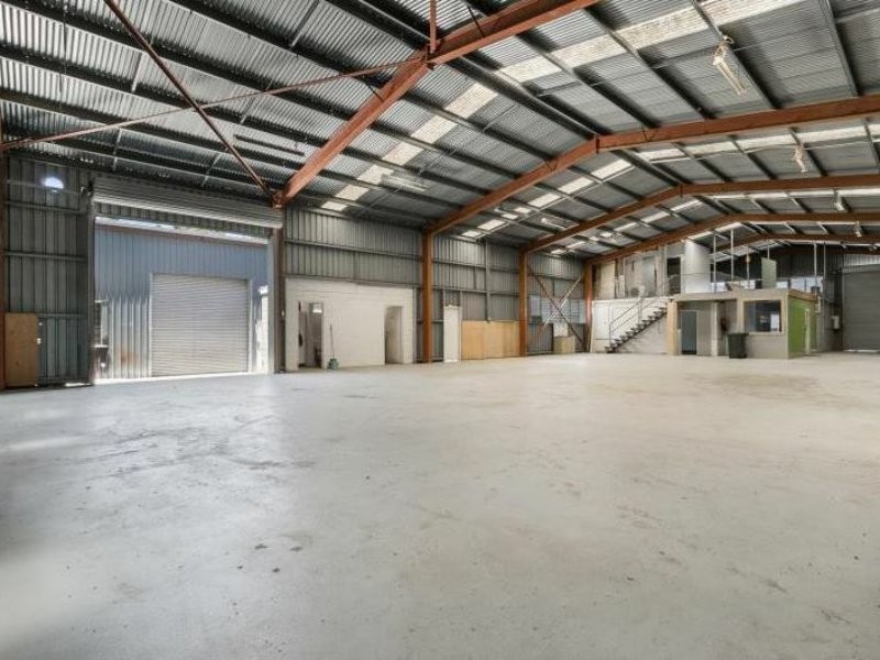 3 Staple Street, Seventeen Mile Rocks QLD 4073