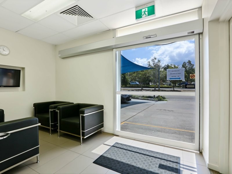 92 Wembley Road, Logan Central QLD 4114