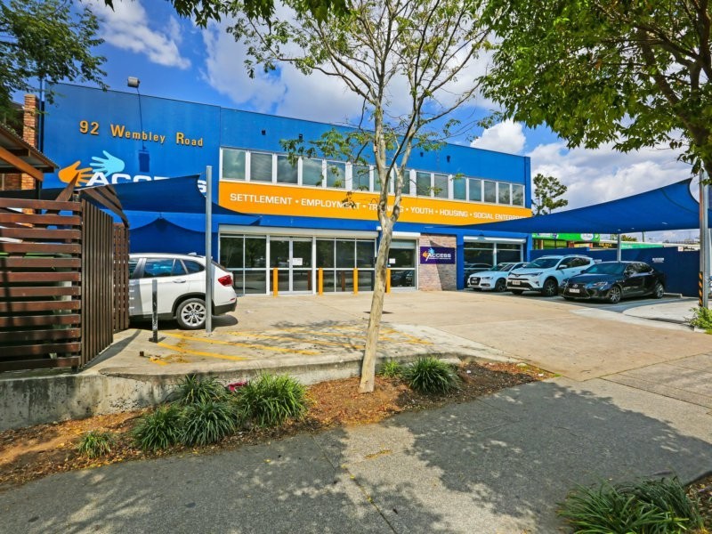92 Wembley Road, Logan Central QLD 4114