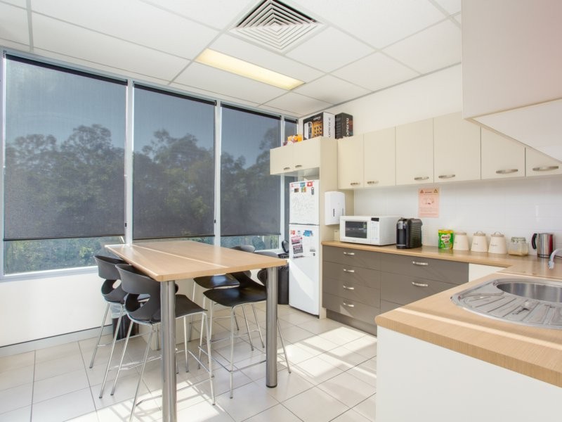 3950 Pacific Highway, Loganholme QLD 4129