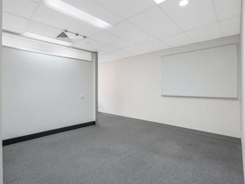 13/36 Finchley Street, Milton QLD 4064