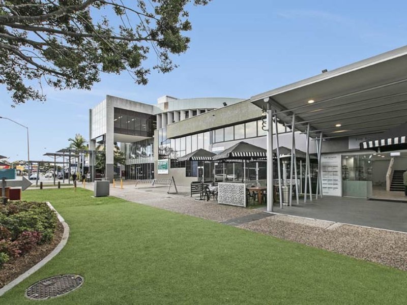 433 Logan Road, Greenslopes QLD 4120