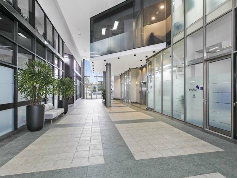 433 Logan Road, Greenslopes QLD 4120