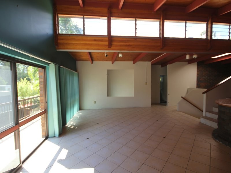 3954 Pacific Highway, Loganholme QLD 4129