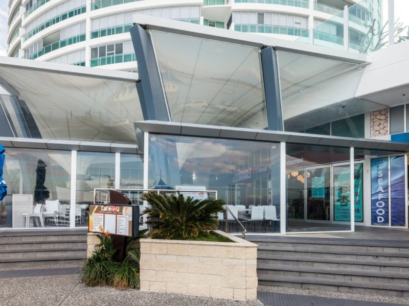 Unit 8 and 9/300 Marine Parade, Labrador QLD 4215