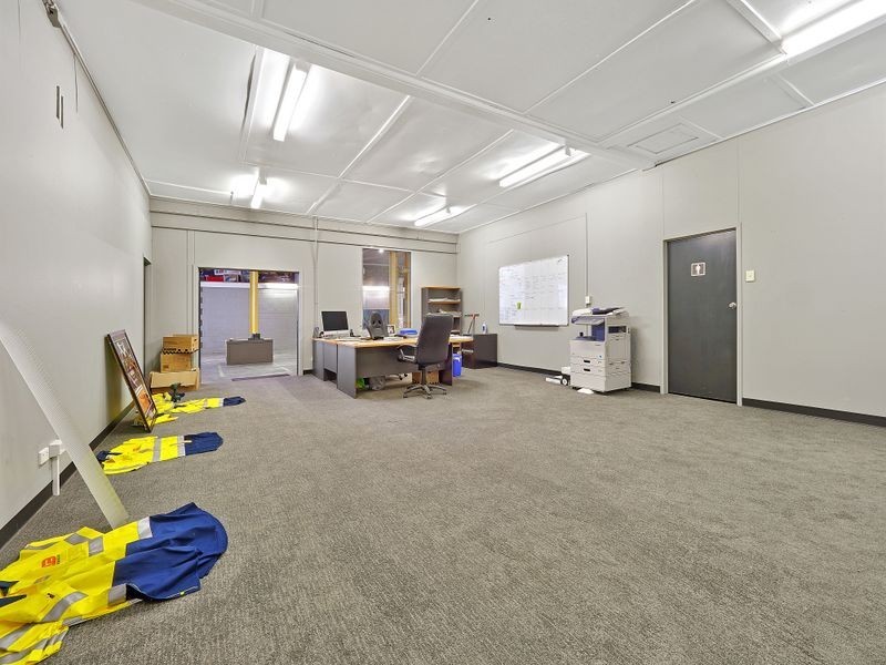 6 & 8 Enterprise Street, Salisbury QLD 4107