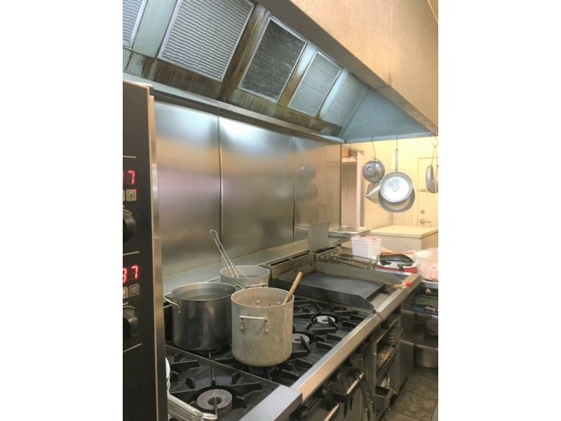 198 Old Cleveland Road, Coorparoo QLD 4151