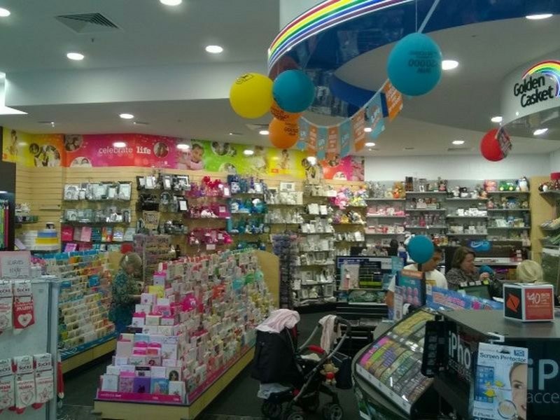 Shop/215 Pacific Highway, Loganholme QLD 4129