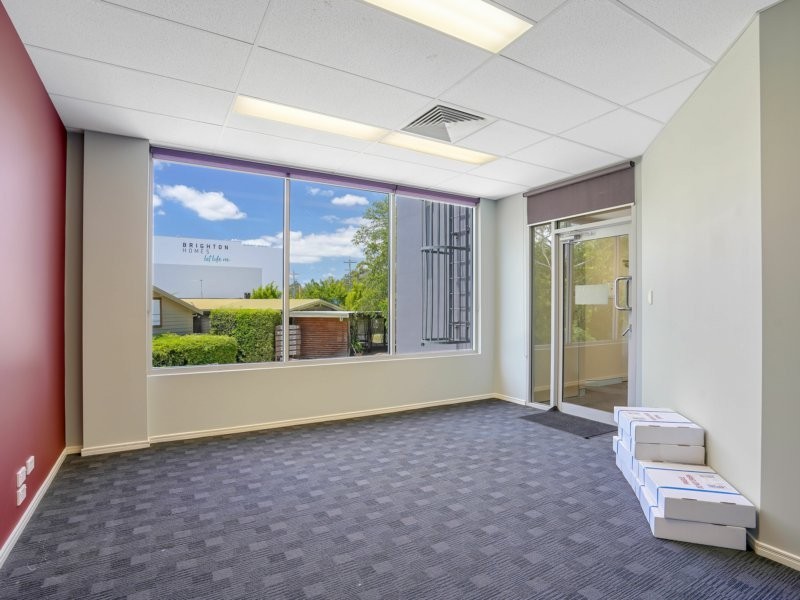 4 & 5/3916 Pacific Highway, Loganholme QLD 4129