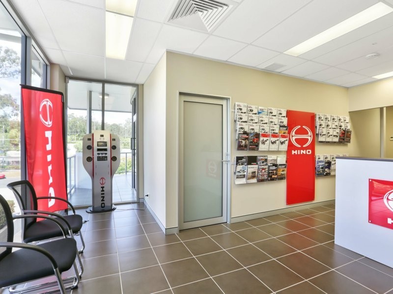 4 & 5/3916 Pacific Highway, Loganholme QLD 4129