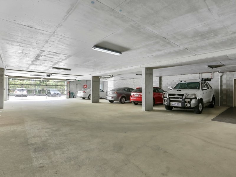 4 & 5/3916 Pacific Highway, Loganholme QLD 4129