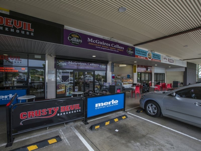 Shop 8 & 9/186 Stanley Road, Carina QLD 4152