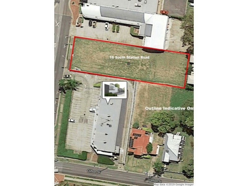 16 South Station Road, Booval QLD 4304