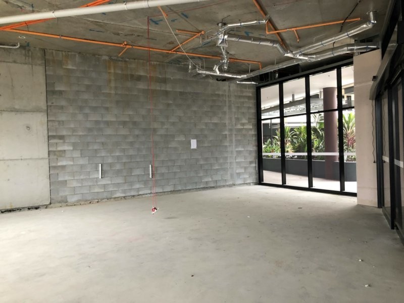 Shop 4/576 Kingsford Smith Drive, Hamilton QLD 4007