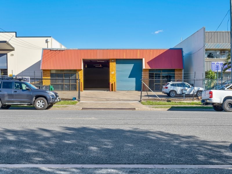 27 Chetwynd Street, Loganholme QLD 4129
