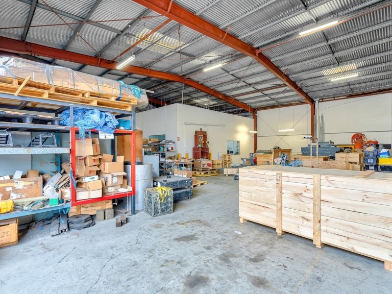 4 Dan Street, Slacks Creek QLD 4127