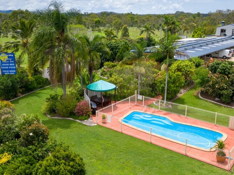 Benaraby Hilltop Motor Inn/48902 Bruce Highway, Benaraby QLD 4680