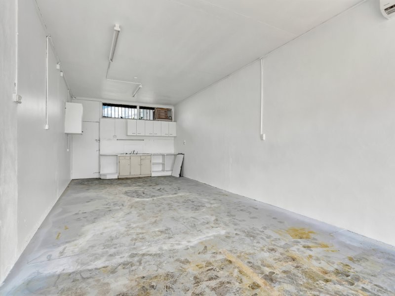 Shop 7/143 Wynnum North Road, Wynnum QLD 4178