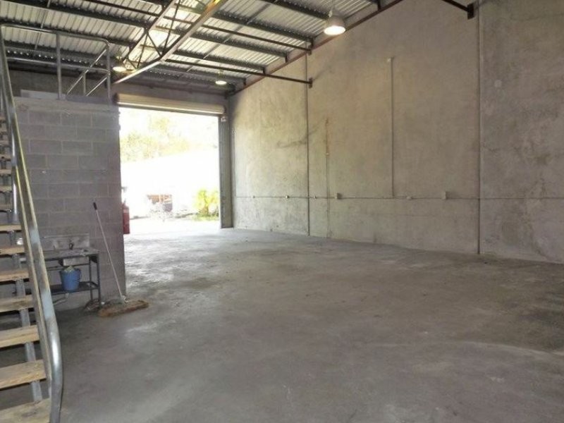 Units 5,6, Maiella Street, Stapylton QLD 4207
