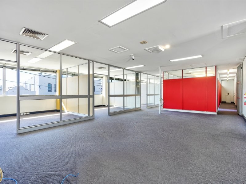 905 Stanley Street East, East Brisbane QLD 4169