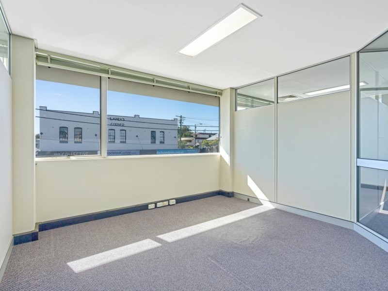 905 Stanley Street East, East Brisbane QLD 4169