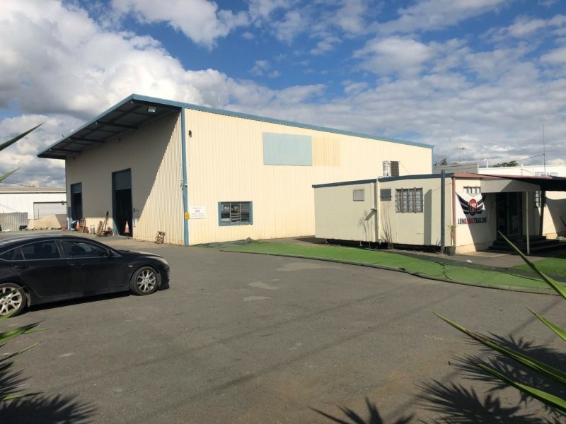 24 Bronze Street, Sumner QLD 4074