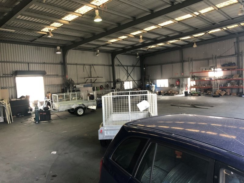 24 Bronze Street, Sumner QLD 4074