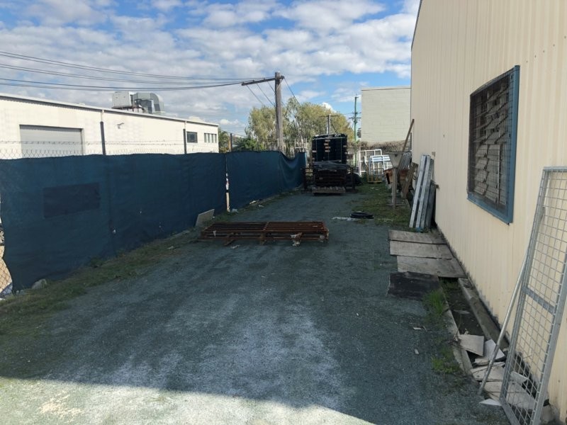 24 Bronze Street, Sumner QLD 4074